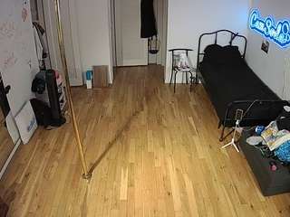 voyeurcam-CelticIRON-01