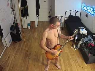 voyeurcam-CelticIRON-01