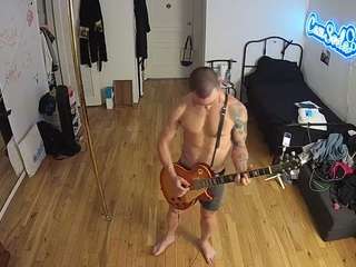voyeurcam-CelticIRON-01