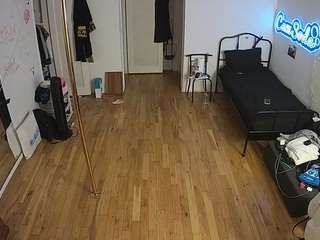 voyeurcam-CelticIRON-01