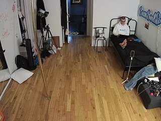 voyeurcam-CelticIRON-01