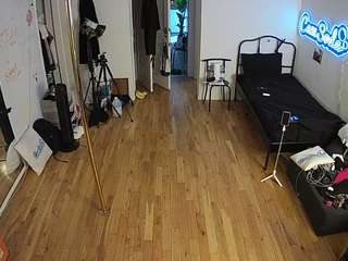 voyeurcam-celticiron-01