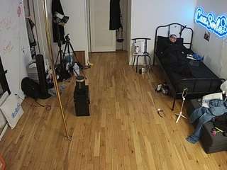 voyeurcam-CelticIRON-01
