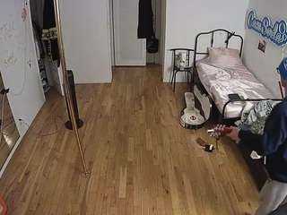 voyeurcam-CelticIRON-01