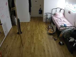 voyeurcam-CelticIRON-01