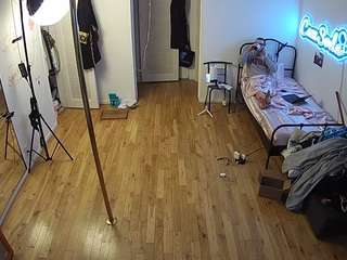 voyeurcam-CelticIRON-01