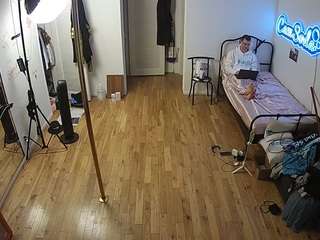 voyeurcam-celticiron-01 camsoda