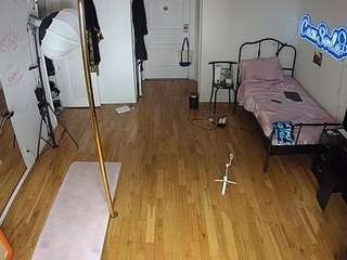 voyeurcam-celticiron-01 camsoda