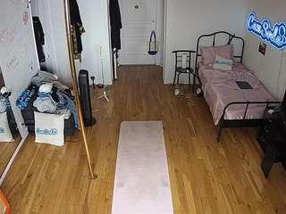 voyeurcam-celticiron-01