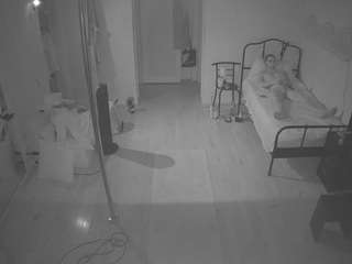 voyeurcam-CelticIRON-01