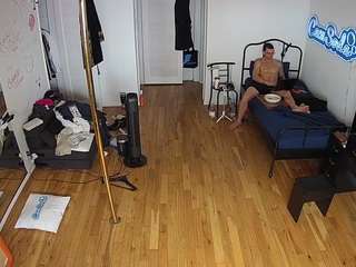 voyeurcam-celticiron-01