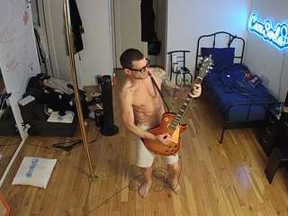 voyeurcam-celticiron-01