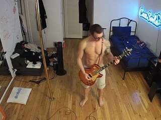 voyeurcam-celticiron-01