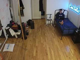 voyeurcam-CelticIRON-01