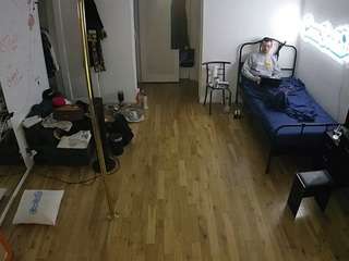 voyeurcam-celticiron-01