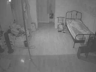 voyeurcam-celticiron-01 from CamSoda is Freechat