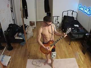 voyeurcam-celticiron-01