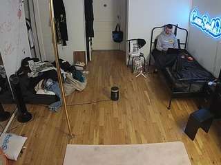 voyeurcam-celticiron-01