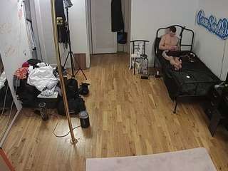 voyeurcam-celticiron-01