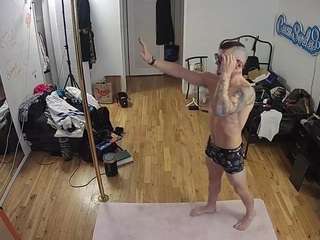 voyeurcam-celticiron-01