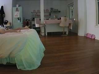 voyeurcam-celticiron-01