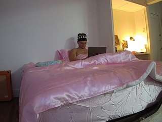 voyeurcam-CelticIRON-01