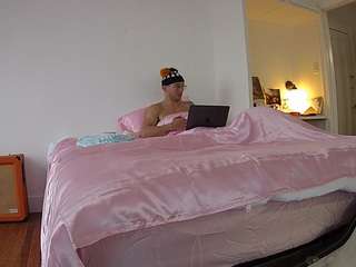 voyeurcam-CelticIRON-01