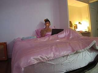 voyeurcam-CelticIRON-01