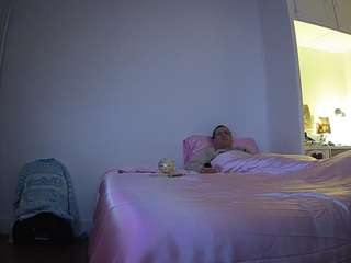 voyeurcam-CelticIRON-01