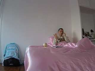 voyeurcam-celticiron-01