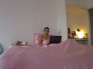 voyeurcam-CelticIRON-01