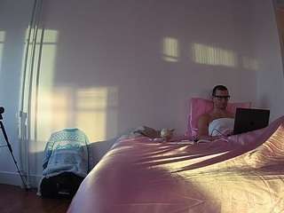 voyeurcam-celticiron-01