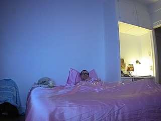 voyeurcam-celticiron-01