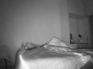 voyeurcam-celticiron-01