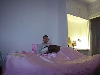 voyeurcam-CelticIRON-01