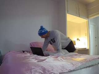 voyeurcam-CelticIRON-01