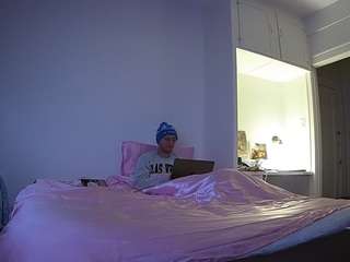 voyeurcam-celticiron-01