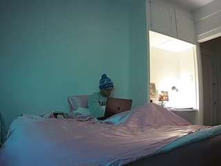 voyeurcam-celticiron-01