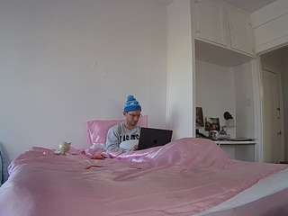 voyeurcam-celticiron-01