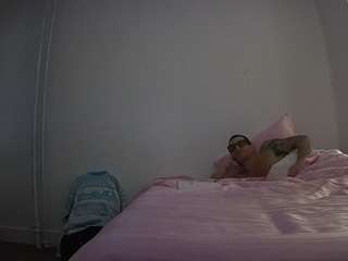 voyeurcam-celticiron-01