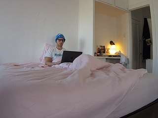 voyeurcam-CelticIRON-01