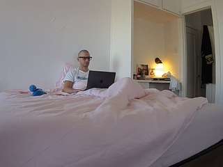 voyeurcam-celticiron-01