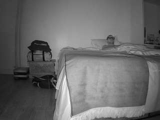 voyeurcam-celticiron-01