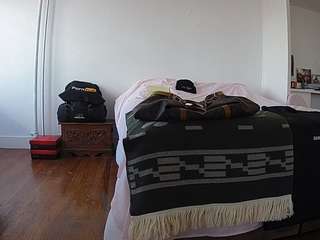 voyeurcam-celticiron-01