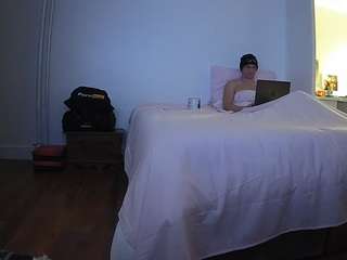 voyeurcam-celticiron-01