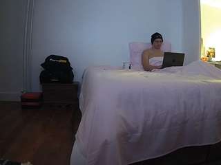 voyeurcam-celticiron-01