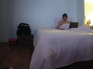 voyeurcam-celticiron-01