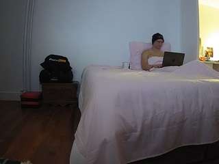 voyeurcam-celticiron-01