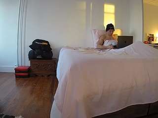 voyeurcam-celticiron-01