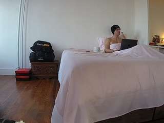 voyeurcam-celticiron-01